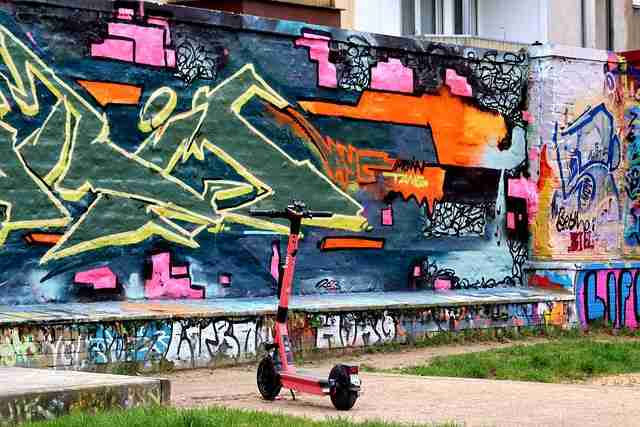 探花视频app播放结构重组｜视频剪辑风格盘点呈现更清晰逻辑